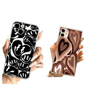 2 iPhone 14 plus case